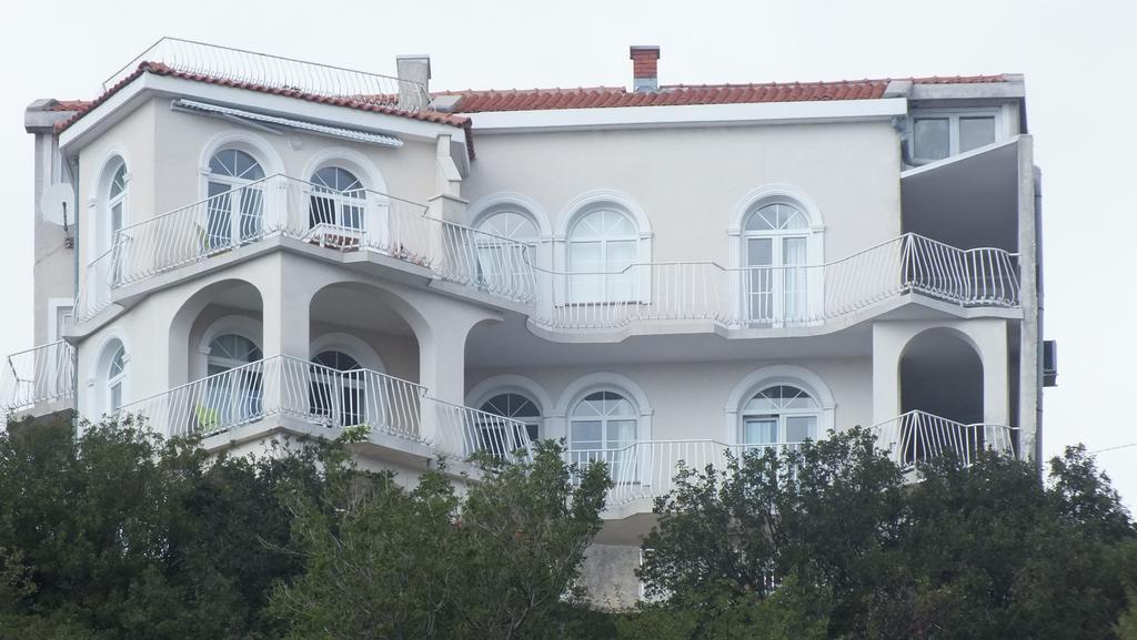 Die Appartements Glavas, für 2 Personen Novi Vinodolski Exterior foto